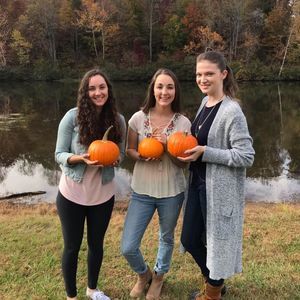 Meet your Posher, Ashleigh